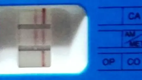 Positivo en tres drogas
