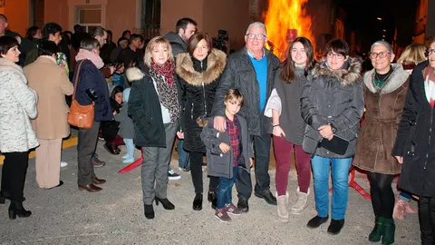 La tradicional hoguera se quem&oacute; el martes