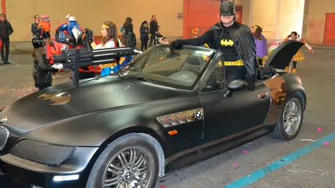 Batman-y-su-Batmovil