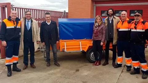 Entrega del carro de transporte