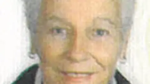 Mar&iacute;a-Villar-Garc&iacute;a-Catal&aacute;n