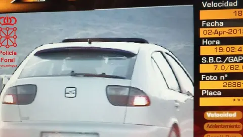 Veh&iacute;culo denunciado a 187km/h y con positivo en drogas