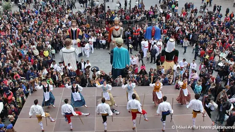 El d&iacute;a grande, con el preg&oacute;n y el Cap&iacute;tulo General de la Orden del Volat&iacute;n, es uno de los m&aacute;s multitudinarios en las Jornadas de la Verdura