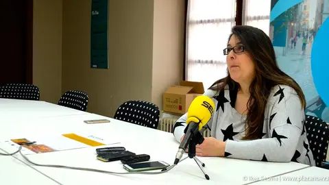 Olga Risue&ntilde;o durante la rueda de prensa