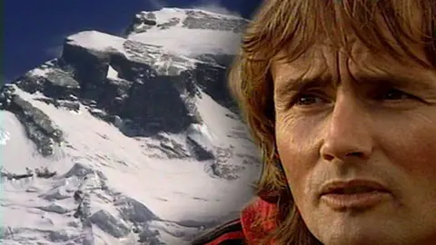 I&ntilde;aki Ochoa de Olza