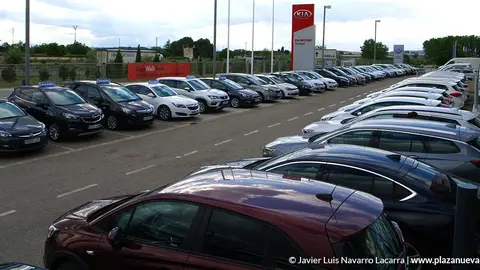 Los primeros coches est&aacute;n llegando ya a las instalaciones de Mundom&oacute;vil