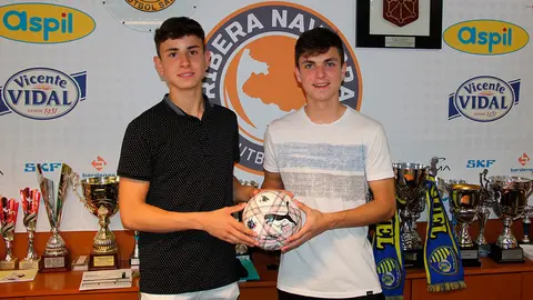 Eugenio Miram&oacute;n Clavijo 'Uge', y Manuel Mun&aacute;rriz Escribano har&aacute;n la pretemporada con el primer equipo