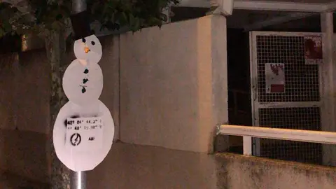 Estos mu&ntilde;ecos est&aacute;n apareciendo por diferentes localidades de nuestra Comarca