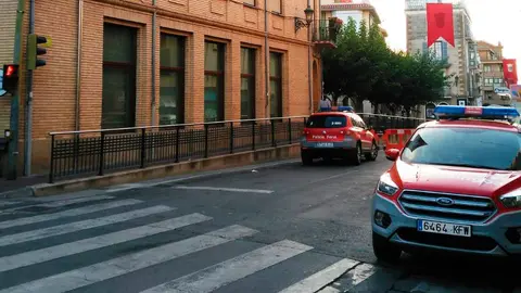 Veh&iacute;culos de Polic&iacute;a Foral en Peralta