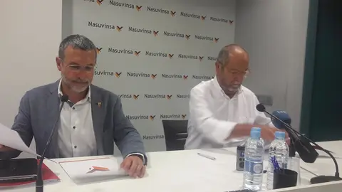 Miguel Laparra, a la izquierda, junto a Carmelo Jim&eacute;nez