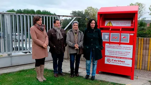 Contenedor de C&aacute;ritas situado en Tarazona