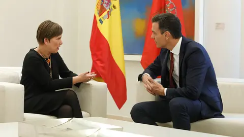 Uxue Barkos y Pedro S&aacute;nchez