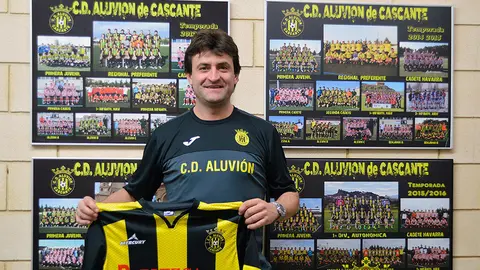 Presentaci&oacute;n de &Aacute;ngel Falces