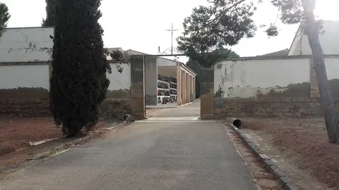 Arreglo accesos entrada