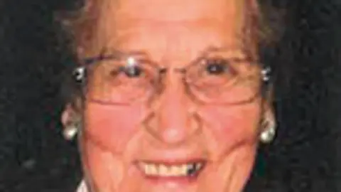 Victoria-Fern&aacute;ndez-Jim&eacute;nez