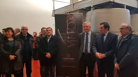 Olona ha inaugurado en Ainz&oacute;n la reforma de la Subsestaci&oacute;n Enol&oacute;gica Campo de Borja, en la sede del Consejo Regulador