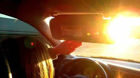 Polic&iacute;a Municipal de Tudela aconseja extremar las precauciones cuando deslumbra el sol