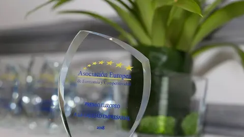 La franquicia de Administraci&oacute;n de Fincas Urbiteco, Premio Europeo a la Calidad Empresarial de la AEDEEC