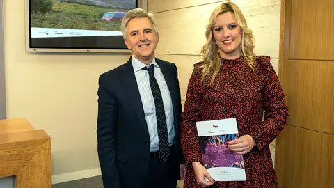 Presentaci&oacute;n de Vinob&uacute;s