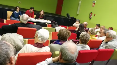 Tercer encuentro de Izquierda Ezkerra