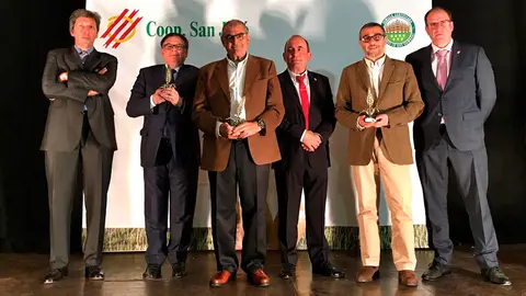 La cooperativa de S&aacute;daba ha entregado sus 'Espigas Doradas'