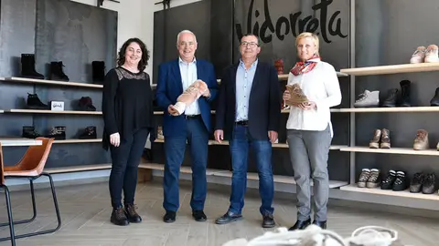 Ceniceros visita la empresa Vidorreta y reconoce su gran progreso e innovaci&oacute;n