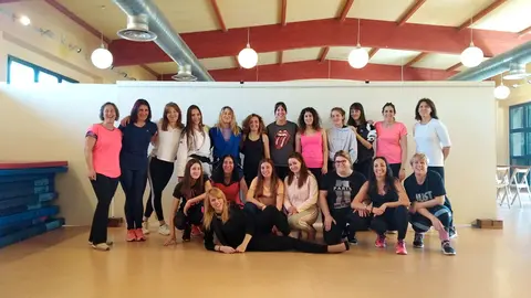 Exitoso taller de defensa personal femenina en Valtierra