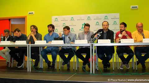 Los 8 candidatos a la alcald&iacute;a de Tudela en el debate de Plaza Nueva