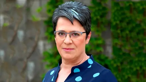 Mar&iacute;a Sancho Abarca Menj&oacute;n Ruiz (PSOE, Tauste)