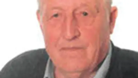 Jos&eacute;-Li&ntilde;&aacute;n-Mart&iacute;nez