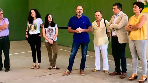 Munilla estrena nueva cubierta en sus instalaciones deportivas