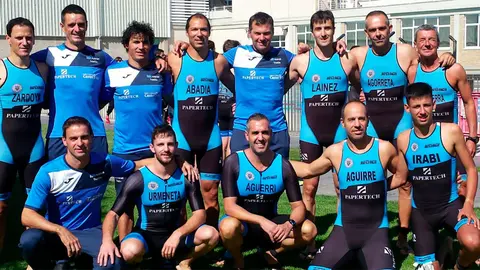 Participantes del SDR Arenas en el Triatlón contrareloj por equipos en distancia sprint