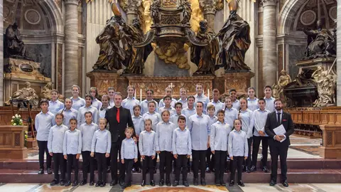 Coro Cuchuflete de Arnedo en el Vaticano