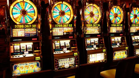 Sala de juegos, apuestas, tragaperras, bingo apostar 3