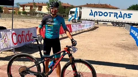 Tito Espada campeón