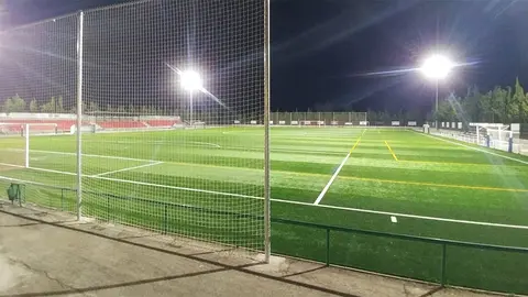 Nueva iluminaci&oacute;n en el campo de f&uacute;tbol municipal Ombatillo de Corella