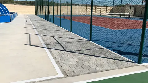 PVT pavimento descontaminante en Fustiñana