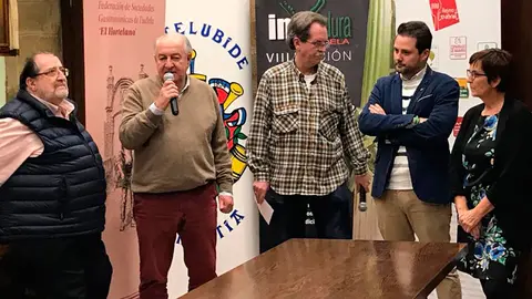 Acto de presentaci&oacute;n en la sociedad Gaztelubide de San Sebasti&aacute;n