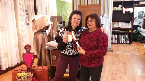 Premio TUCC entregado por Anabel