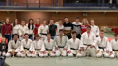 Equipo navarro participante en Vitoria