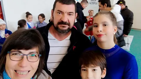 Manuel Felipe Francisco (46 a&ntilde;os) junto a su esposa Susana Segura Bayo (44 a&ntilde;os) y sus hijos Elsa de Felipe (11 a&ntilde;os) y Jonay de Felipe (8 a&ntilde;os)