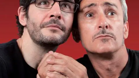 Teatro en Valtierra &lsquo;Dos&rsquo; con Juanra Bonet y David Fern&aacute;ndez