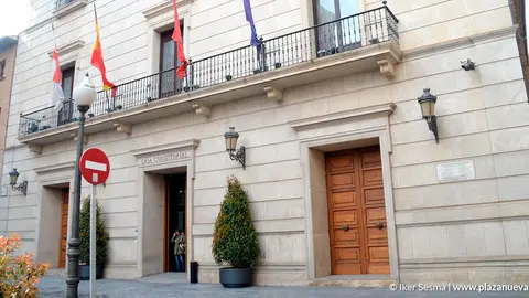 El Ayuntamiento de Tudela ha lanzado una campa&ntilde;a ciudadana bajo el lema &lsquo;No a la mierda&rsquo; para mostrar su rechazo al proyecto de Nilsa, la empresa p&uacute;blica del Gobierno de Navarra, que plantea construir una planta de biog&aacute;s en la ciudad