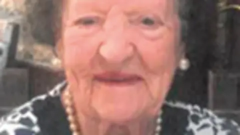 Mar&iacute;a Yanguas Aliaga