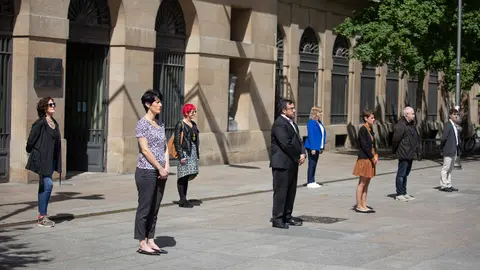 Homenaje a las v&iacute;ctimas del coronavirus en Navarra