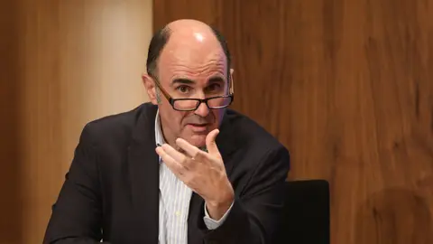 Las ayudas COVID-19 para aut&oacute;nomos se solicitar&aacute;n exclusivamente a trav&eacute;s de Gobierno de Navarra