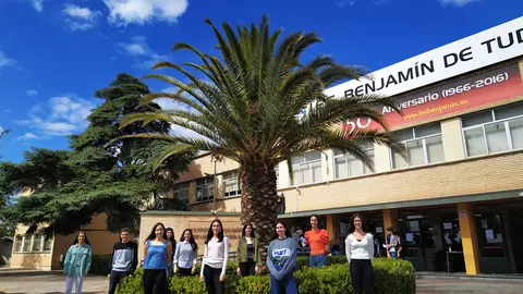 Los 10 estudiantes que han recibido la Matr&iacute;cula de Honor en el IES Benjam&iacute;n de Tudela