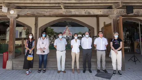 Mar&iacute;a Chivite visita Sendaviva