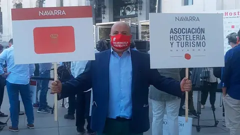 La Asociaci&oacute;n de Hosteler&iacute;a y Turismo de Navarra tambi&eacute;n acudi&oacute; a la manifestaci&oacute;n en Madrid