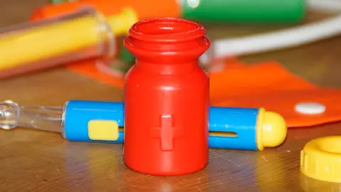 pediatra medico ni&ntilde;o infantil pediatr&iacute;a